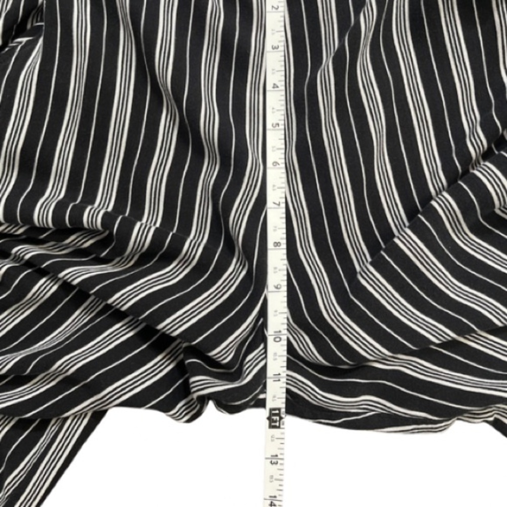 Hollister Navy Striped Wide Legged Cropped Palazzo Pants Size Small Clean Girl - Picture 7 of 9